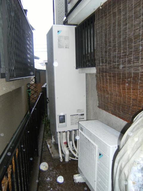 埼玉県富士見市Y様邸　エコキュート