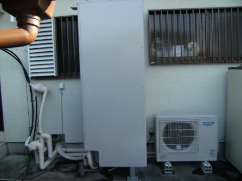 東京都青梅市M様邸　エコキュート