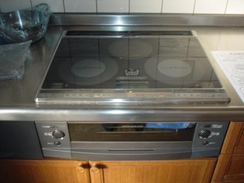 東京都八王子市F様邸　IHクッキングヒーター