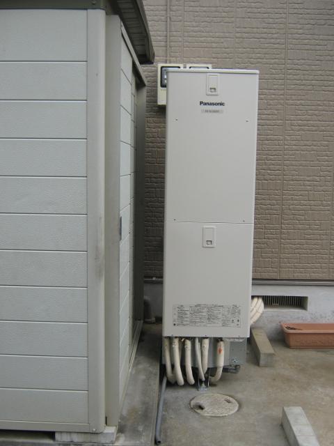 埼玉県さいたま市H様邸　エコキュート