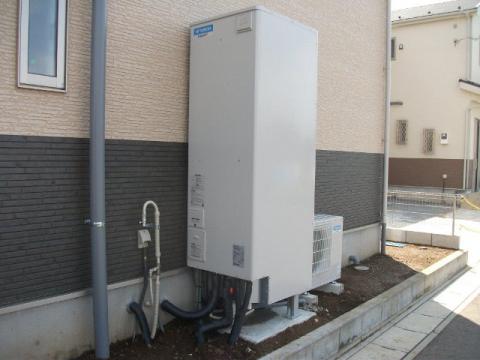 千葉県柏市H様邸　エコキュート