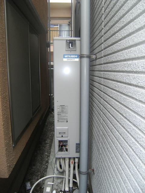 東京都荒川区E様邸　エコキュート