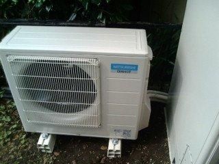 神奈川県横浜市K様邸　エコキュート