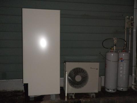 千葉県野田市Ｈ様邸《エコキュート設置》