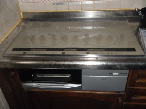 千葉県野田市Ｈ様邸《ＩＨｸｯｷﾝｸﾞﾋｰﾀｰ設置》