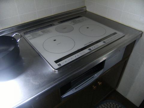 東京都八王子市I様邸　IHクッキングヒーター