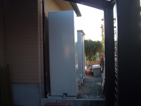 大阪府泉南郡Ｈ様　エコキュート工事