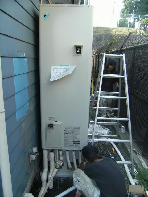 東京都八王子市K様邸　エコキュート