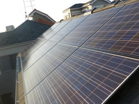 千葉県柏市Ｈ様邸《SHARP　1.956kW》