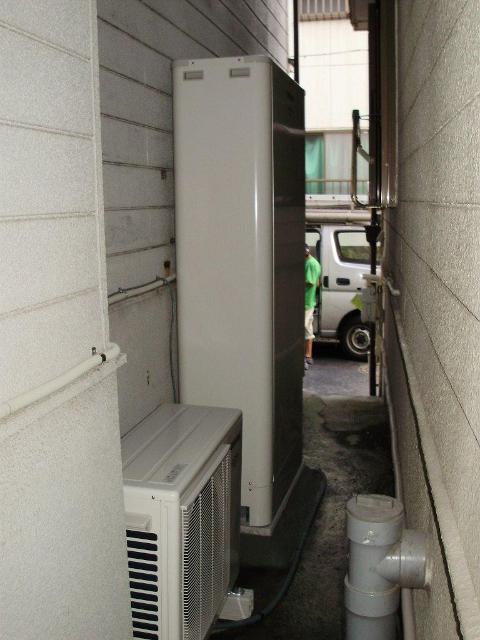 東京都江戸川区K様邸　エコキュート