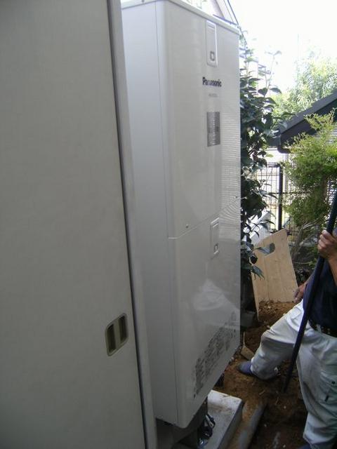 神奈川県横浜市S様邸　エコキュート