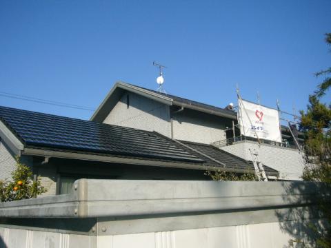 太陽光発電システム9.992kw　2階屋根工事へ