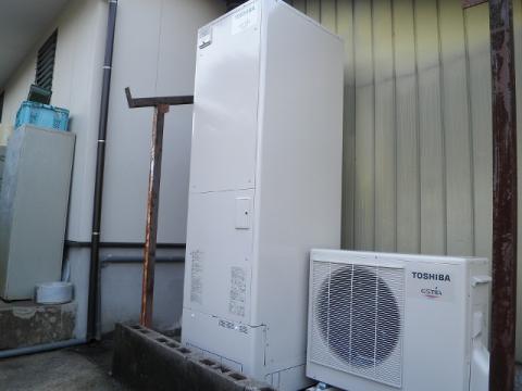 福岡県宮若市H様邸　エコキュート