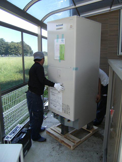 神奈川県相模原市S様邸　エコキュート（施工中写真）