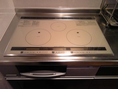 東京都青梅市K様邸《IHｸｯｷﾝｸﾞﾋｰﾀｰ設置》