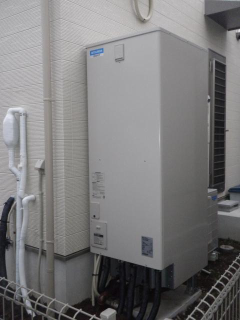東京都青梅市Y様邸《エコキュート設置》