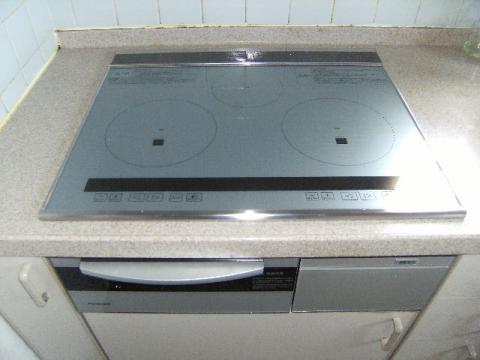 東京都荒川区O様邸　IHクッキングヒーター