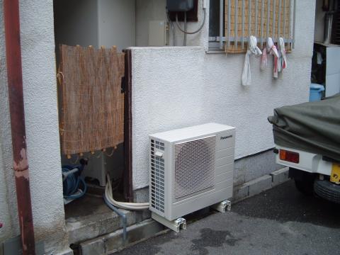 大阪府豊中市Ｎ様　ヒートポンプ移設工事