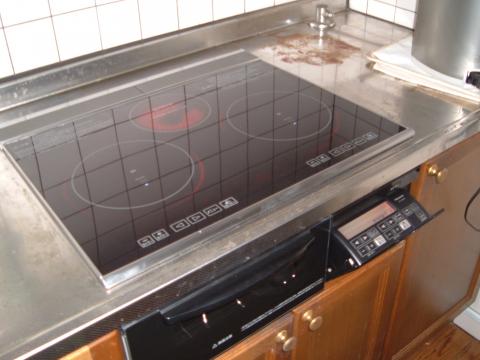 大阪府大阪市Ｋ様　ＩＨクッキングヒーター工事