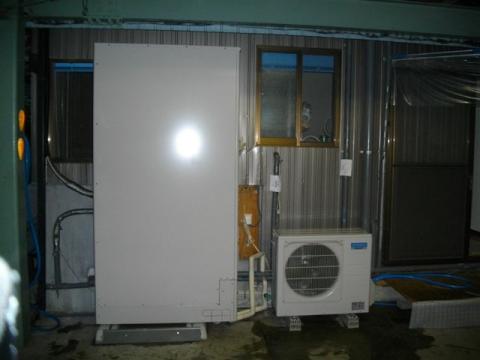 岐阜県恵那市A様邸　エコキュート