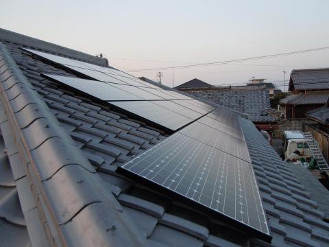 太陽光発電4.945ｋＷ設置　津市安濃町