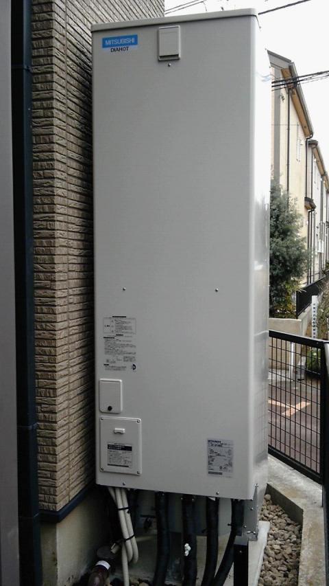 千葉県柏市Ｔ様邸《エコキュート設置》