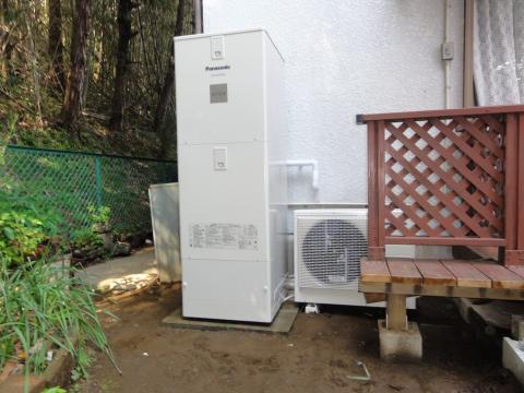 函南町パナソニック　エコキュート設置工事