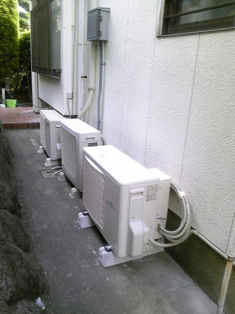 ヒートポンプ式　床暖房工事