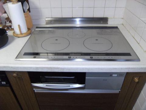 東京都町田市S様邸　IHクッキングヒーター