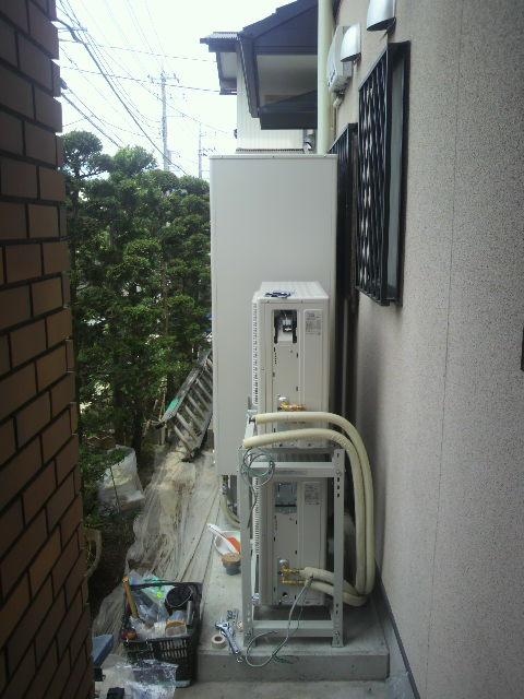 南足柄市　O様邸　エコキュート