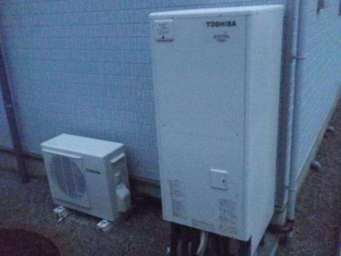 埼玉県三郷市M様邸《エコキュート設置》