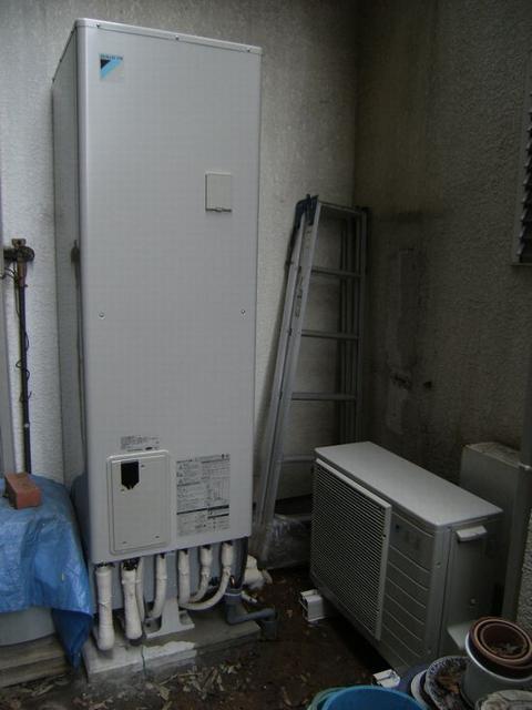 神奈川県横浜市N様邸　エコキュート