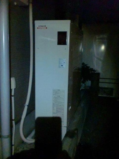 東京都町田市U様邸　エコキュート