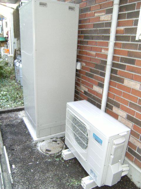神奈川県綾瀬市O様邸　エコキュート