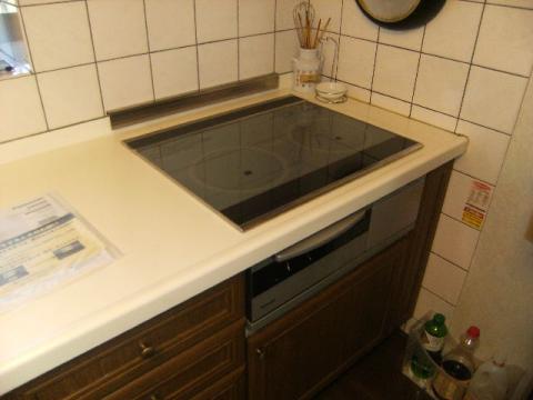 埼玉県入間市T様邸　IHクッキングヒーター