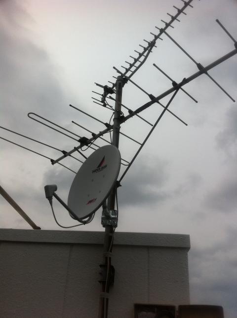 東京都　渋谷区　幡ヶ谷　アンテナ工事