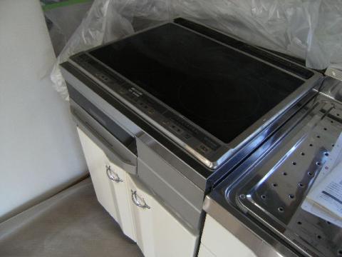 静岡県富士宮市W様邸　IHクッキングヒーター