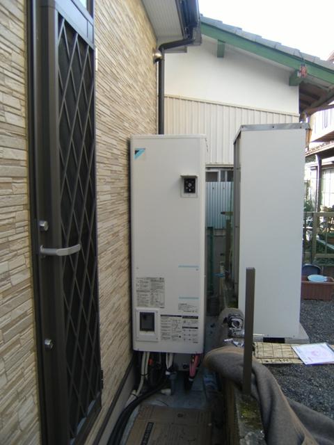 静岡県田方郡I様邸　エコキュート