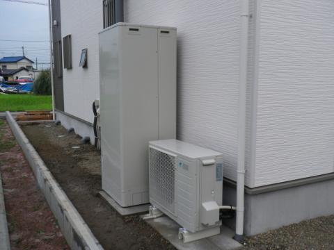 埼玉県幸手市Y様邸　＜エコキュート設置工事＞