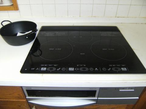 神奈川県藤沢市K様邸　IHクッキングヒーター