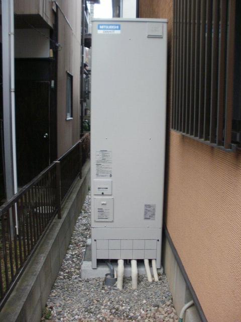 千葉県市川市T様邸　エコキュート