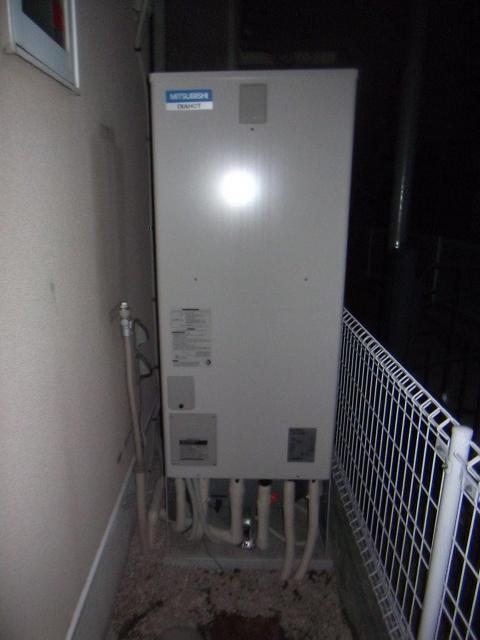 神奈川県横浜市Y様邸　エコキュート