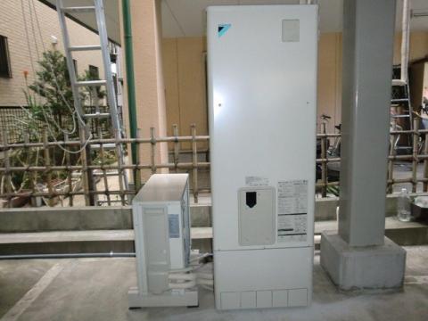 東京都荒川区A様邸　エコキュート