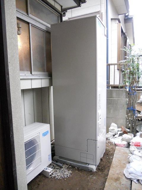 埼玉県さいたま市Y様邸　エコキュート