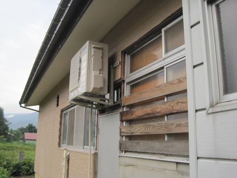 高い場所へ設置ます【長野県長野市エコキュート工事】【長野県長野市オール電化工事】エコ電化JP【大光電気商会】