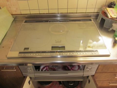 大分県中津市K様邸　IHクッキングヒーター