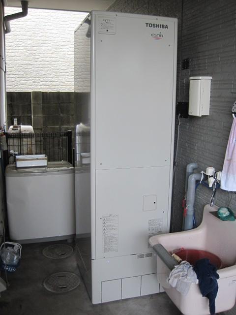 大分県大分市K様邸　エコキュート