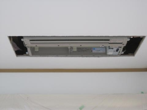 天井へ埋込みです！【長野県長野市フル暖エアコン】【長野県長野市電気工事】【長野県長野市オール電化】【長野県長野市太陽光発電】エコ電化ＪＰ【大光電気商会】