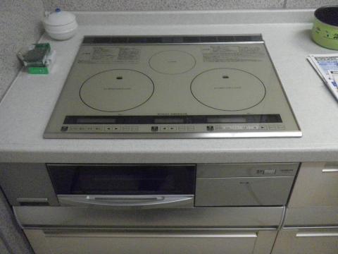 埼玉県さいたま市S様邸《IHクッキングヒーター設置工事》