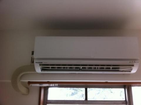 東京都渋谷区幡ヶ谷　エアコン工事